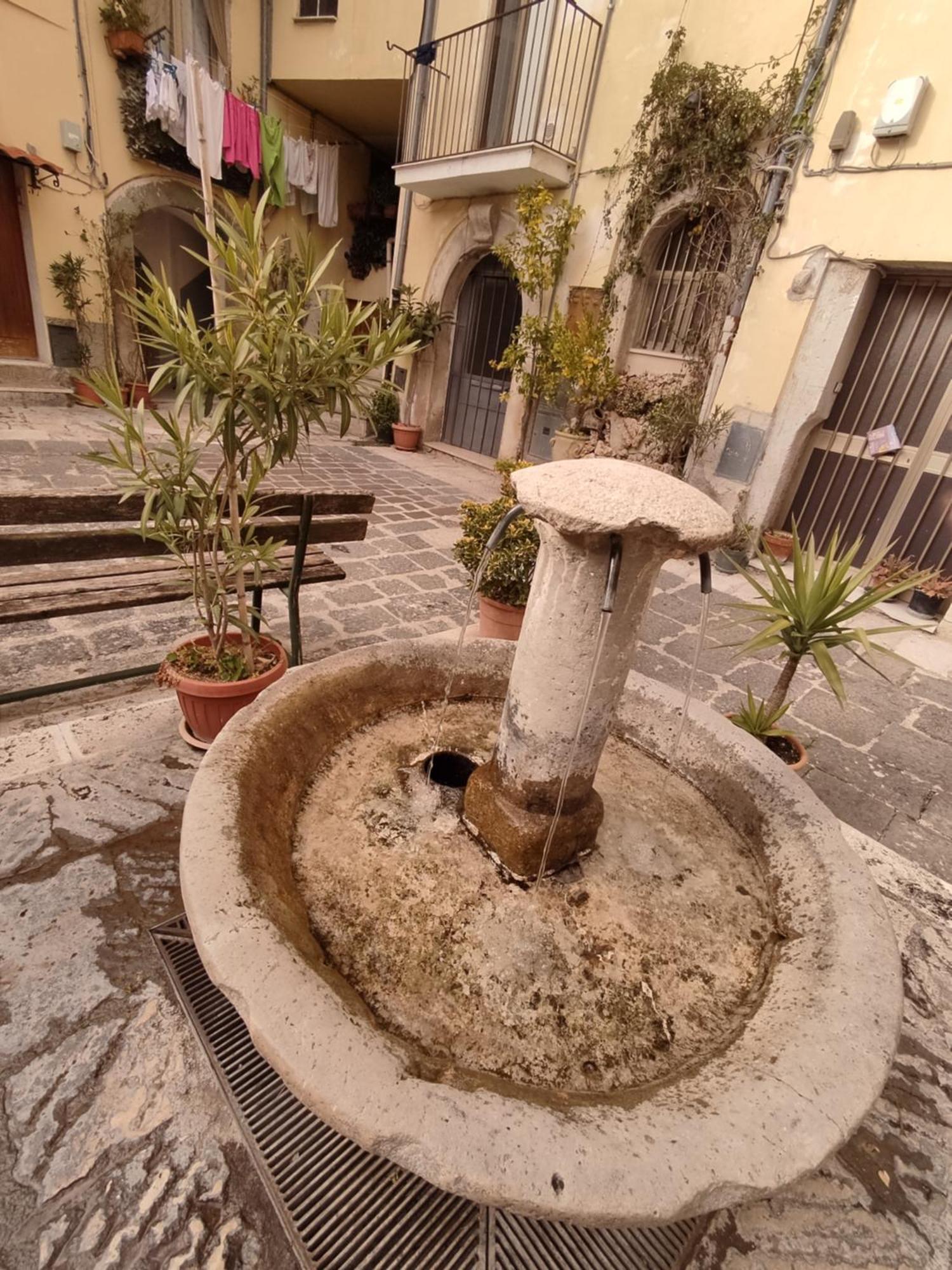 Lafuntanella45 Casa Vacanze Isernia Ngoại thất bức ảnh